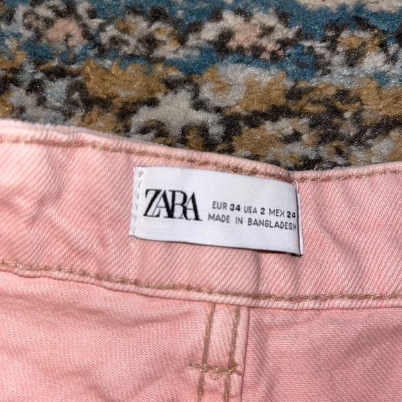 Zara Denim Shorts - Picture 3 of 5